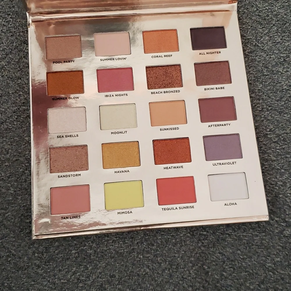 Iconic London Sunset To Sunrise Eyeshadow Palette - Picture 6 of 9